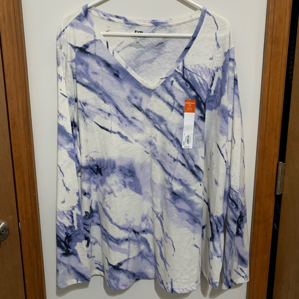 NWT EVRI Long Sleeve Purple/White V-Neck Tshirt 3X